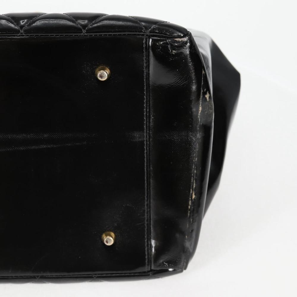 CHANEL Matelasse COCO Mark Chain Hand Bag Patent leather Black CC Auth 122351 - Picture 15 of 16